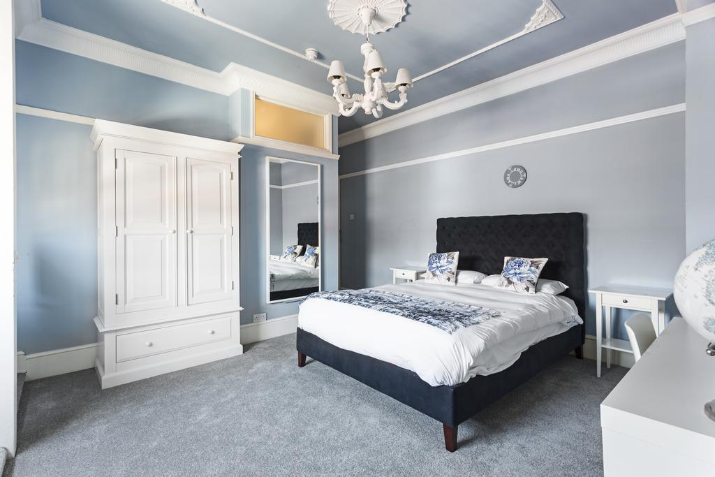 Hashtag Hotel Мейдстон Экстерьер фото
