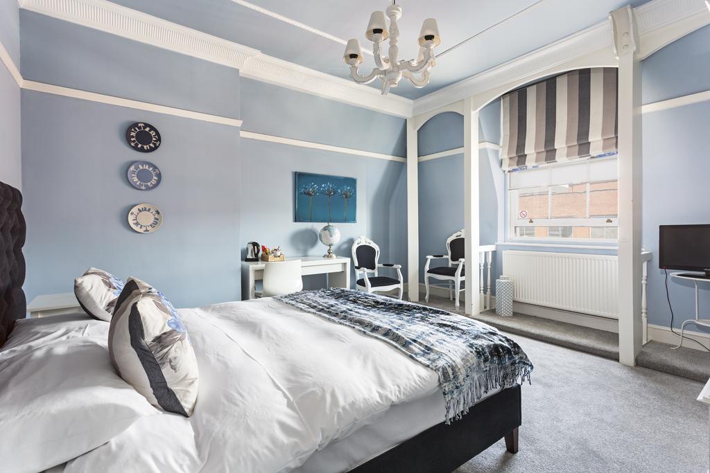 Hashtag Hotel Мейдстон Экстерьер фото